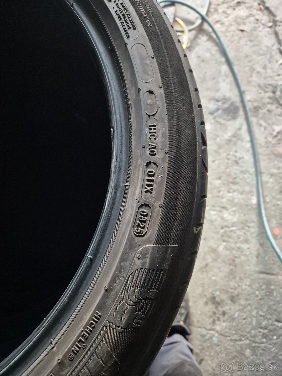 Predam letne pneu 4x 235/45R20 Michelin - 7