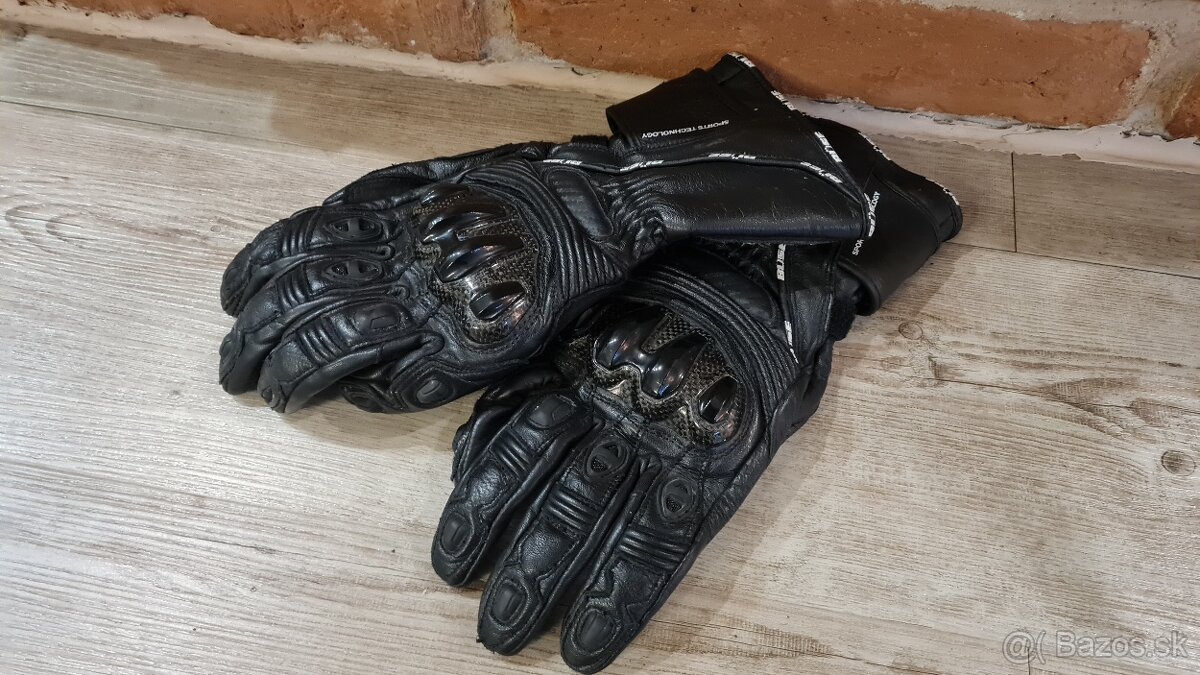 Prilby , cizmy , rukavice - 7