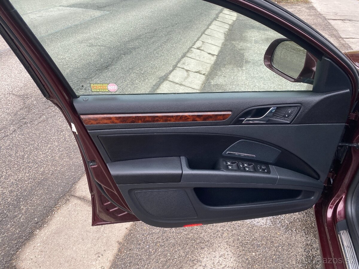 Škoda Superb 2.0 TDI PD Elegance DSG - 7