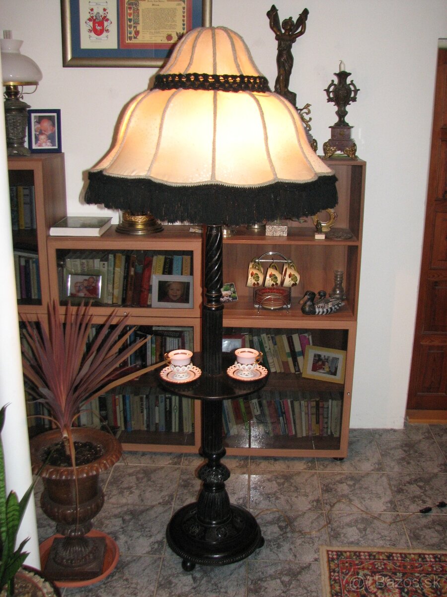 Sedem serióznych starožitnosti - 7