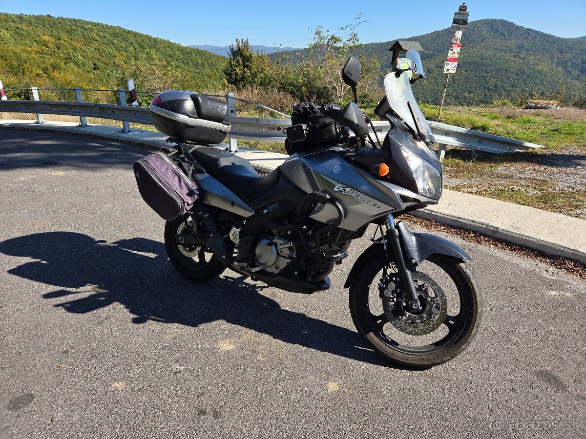 Suzuki V-Strom DL650 - 7