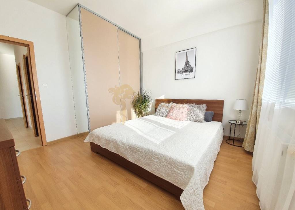 2-izb. byt, Mlynské luhy, Ružinov, 7.p./7, balkón,s nádherný - 7