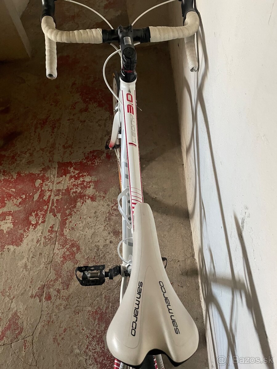 Cestný bicykel dema leony 3.0 - 7