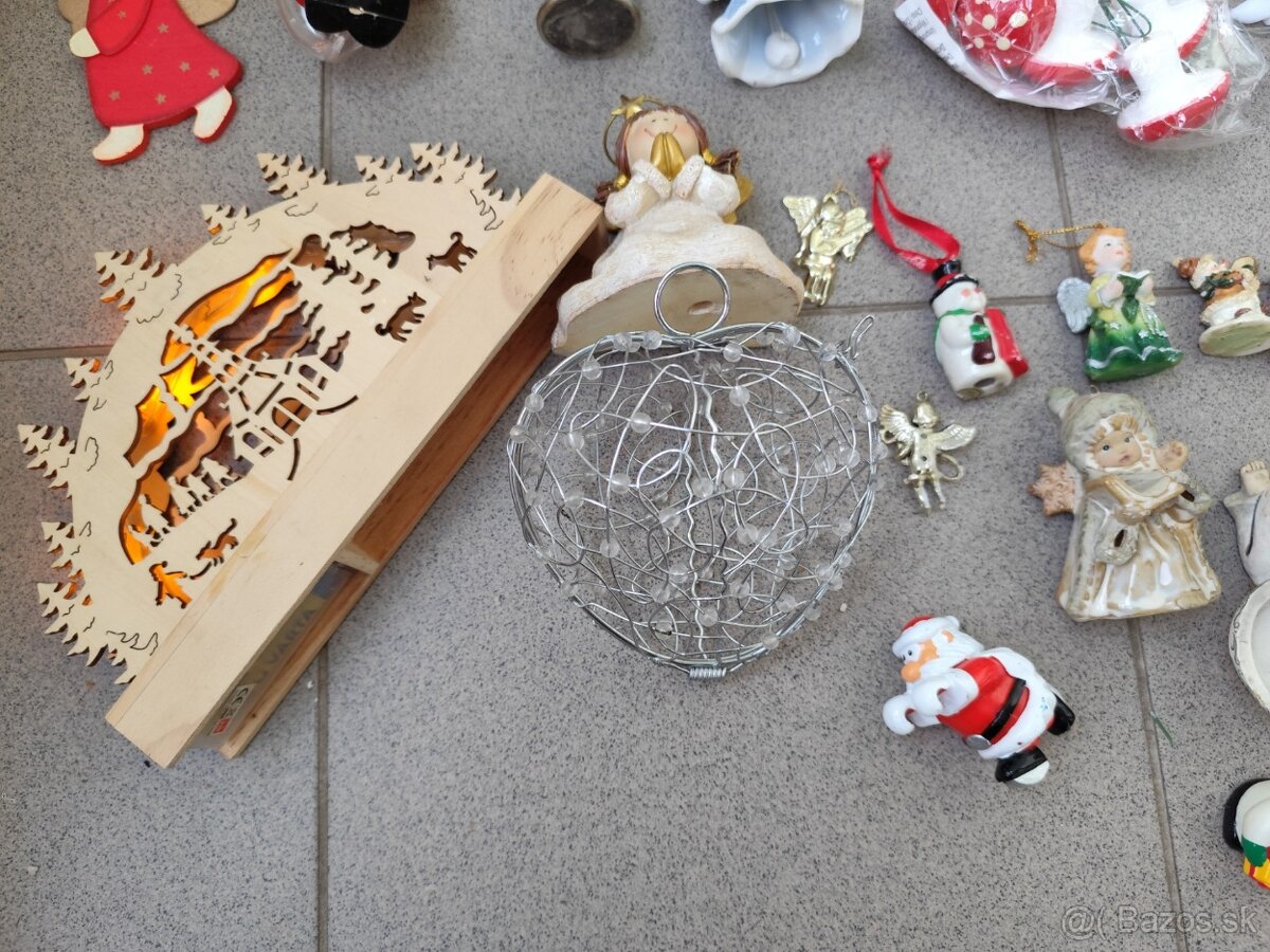 Predám týchto 33 ks Vianočných dekorácií. CENA ZA VŠETKO: 14 - 7