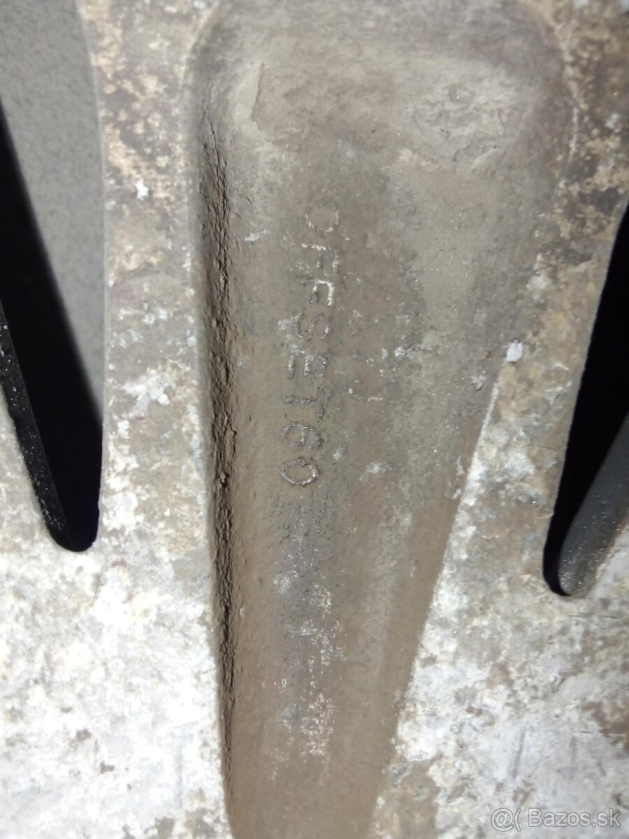 Predám originálne disky Mazda - 7