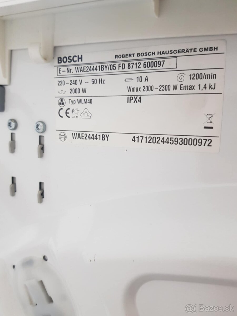 Z predu plnená práčka BOSCH - 7