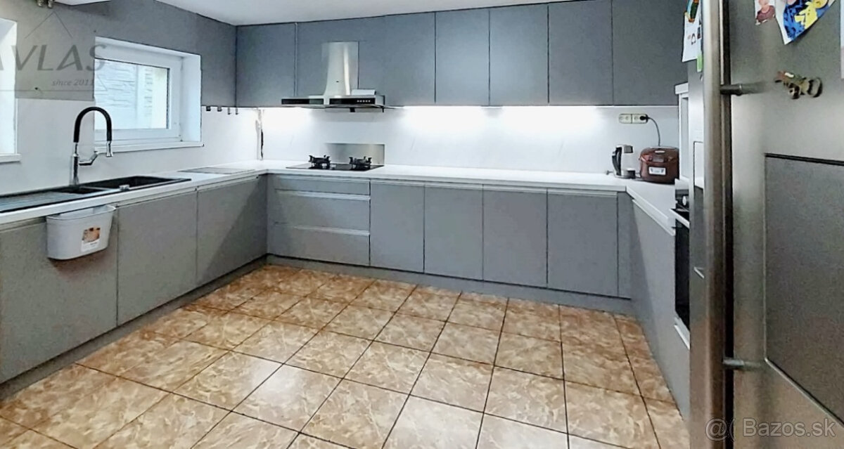 Exkluzívne dvojgeneračný tehlový rodinný dom sídlisko Šváby - 7