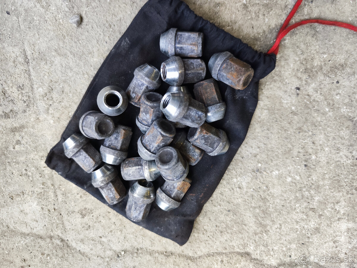 Alu sada =5x114,3= PLATIN =s pneu =215/70 R16 - 7