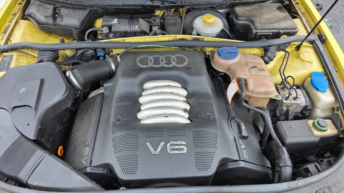AUDI A4 B5 AVANT 2.4 V6 - 7