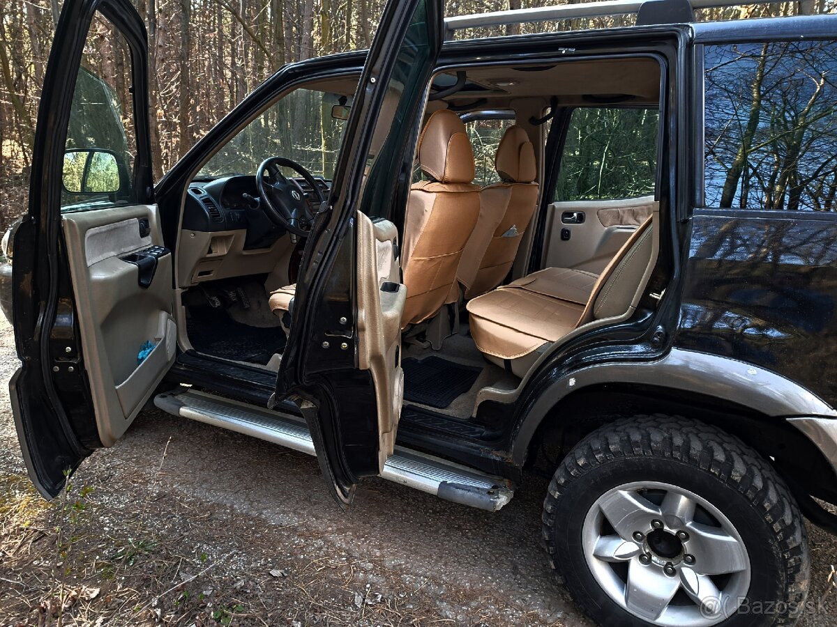 Predám Nissan Terrano II 3.0l tdi 113kw - 7