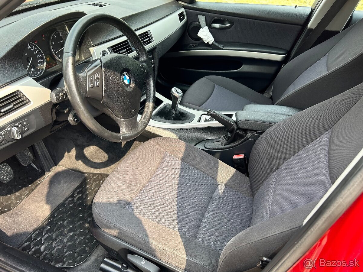 BMW 3 316iT - 7