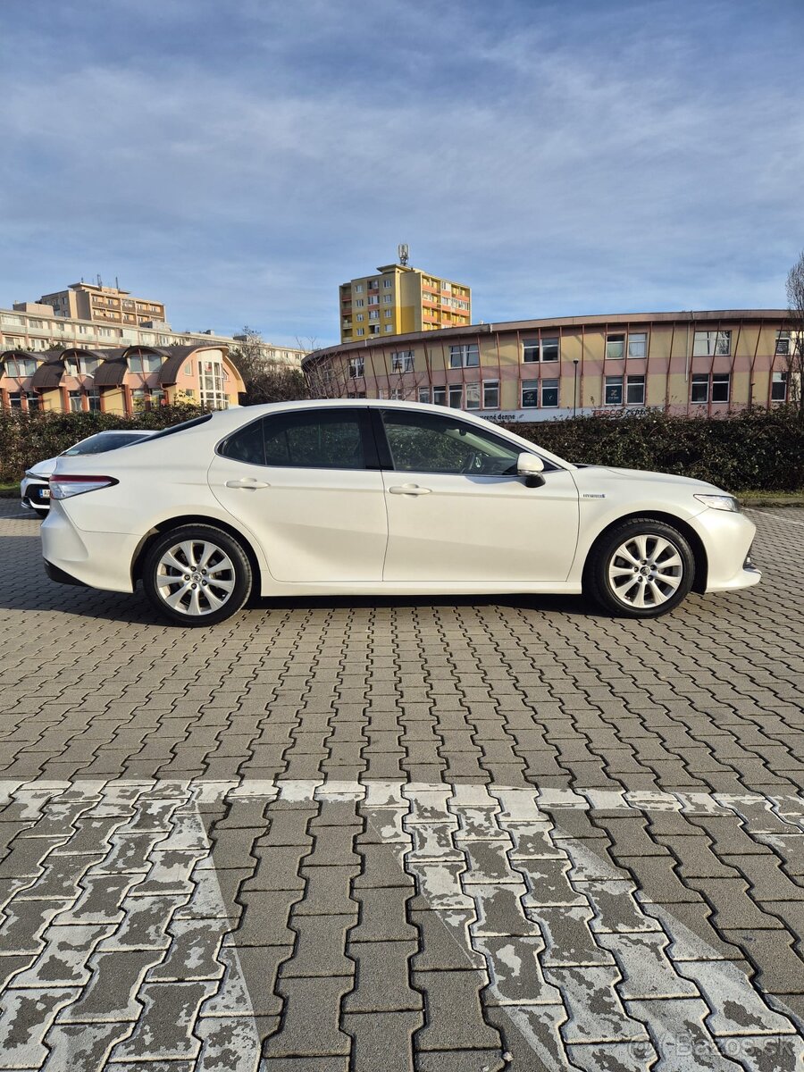 Toyota Camry 2020 - 7