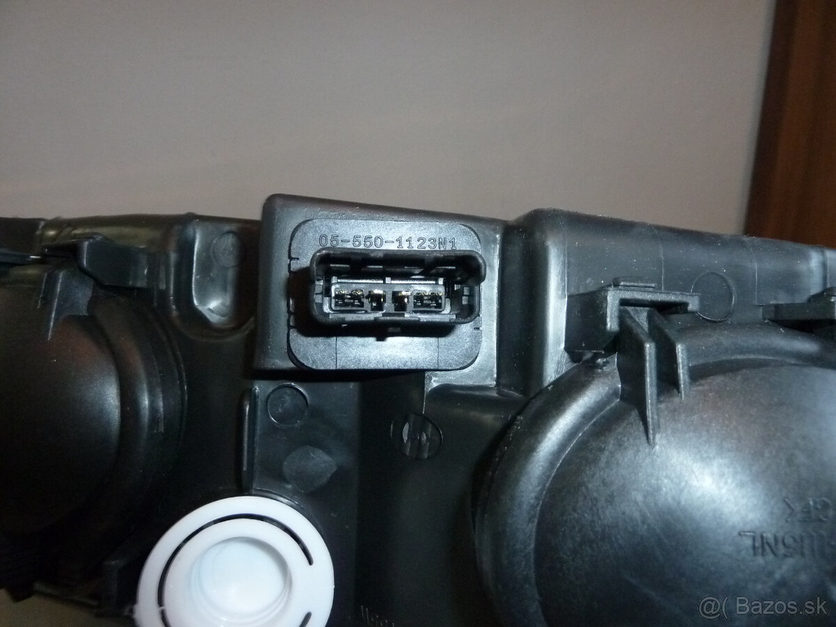 Hlavné svetlomety - 7