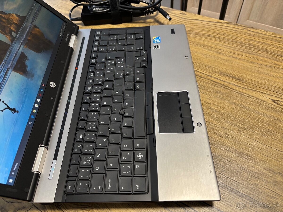 HP/Notebook/i7/4GB RAM DDR3/256GB SSD/Nvidia Geforce 2GB Gr - 7