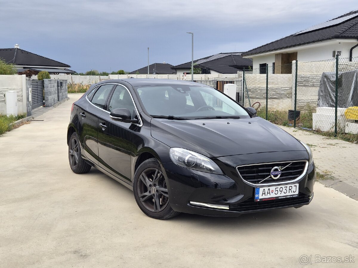 Volvo V40 2.0 D3 - 7