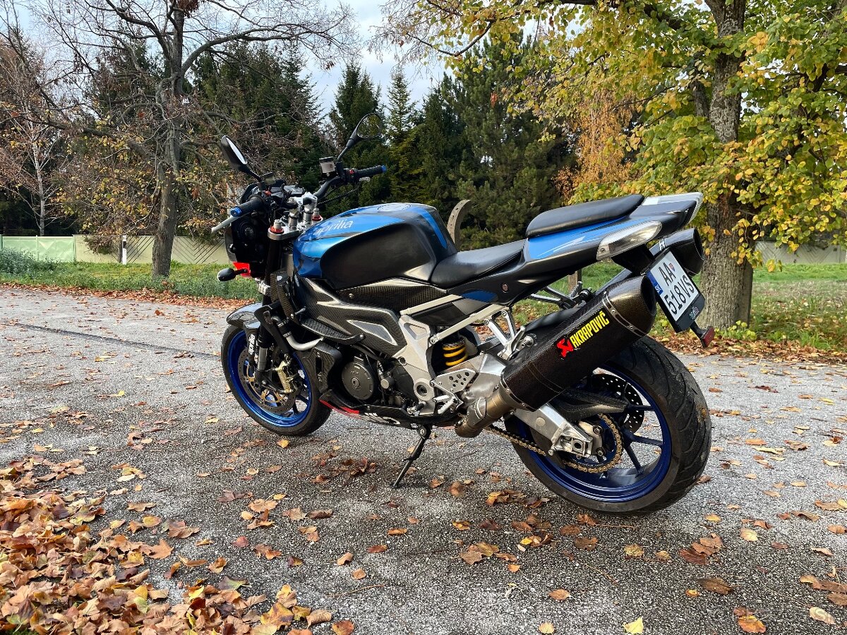 Aprilia Tuono 1000R Factory Carbon - 7