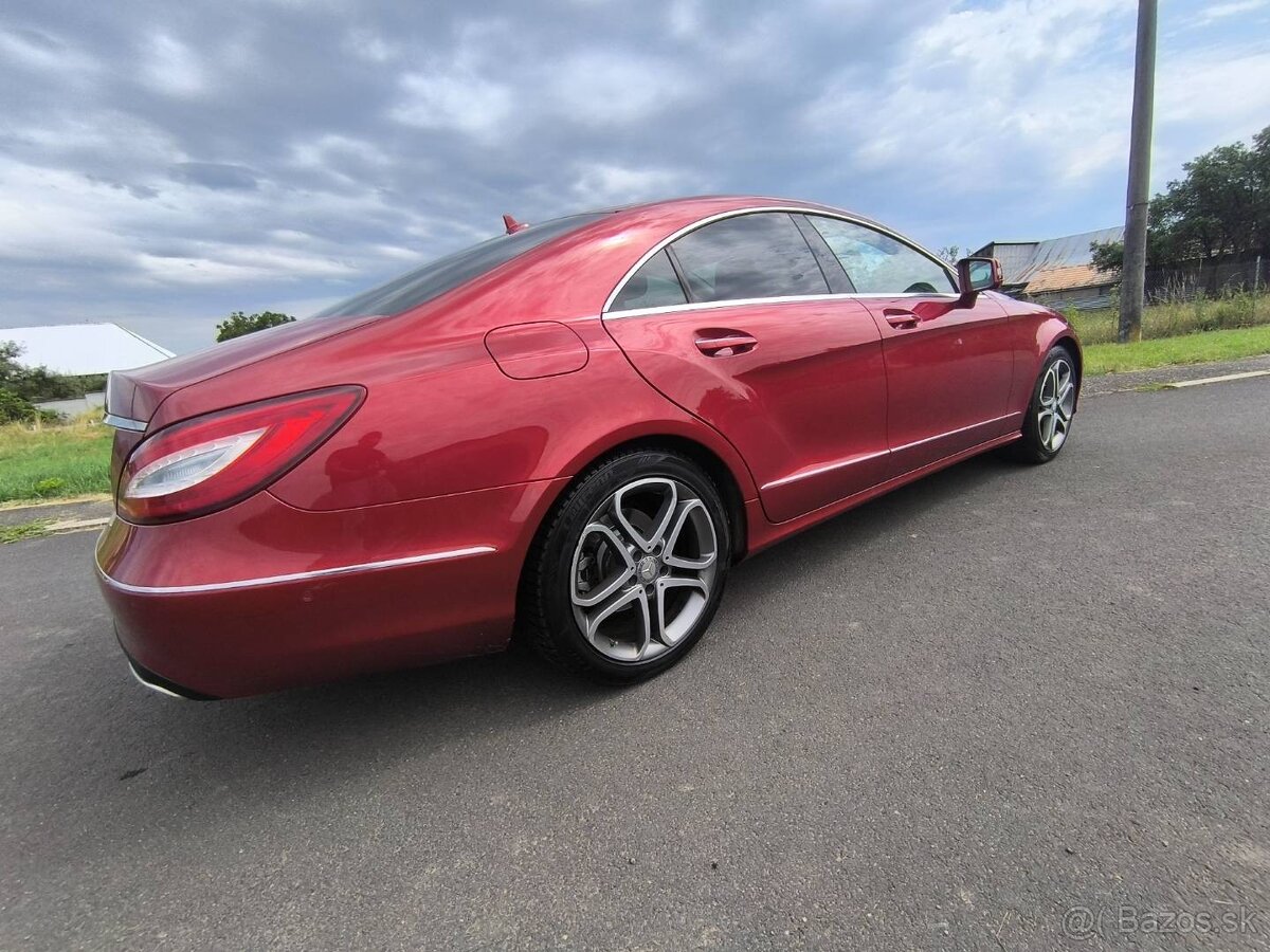 Mercedes-Benz CLS Kupé MERCEDES 3.0 190KW AUTOMAT FULL VYBA - 7