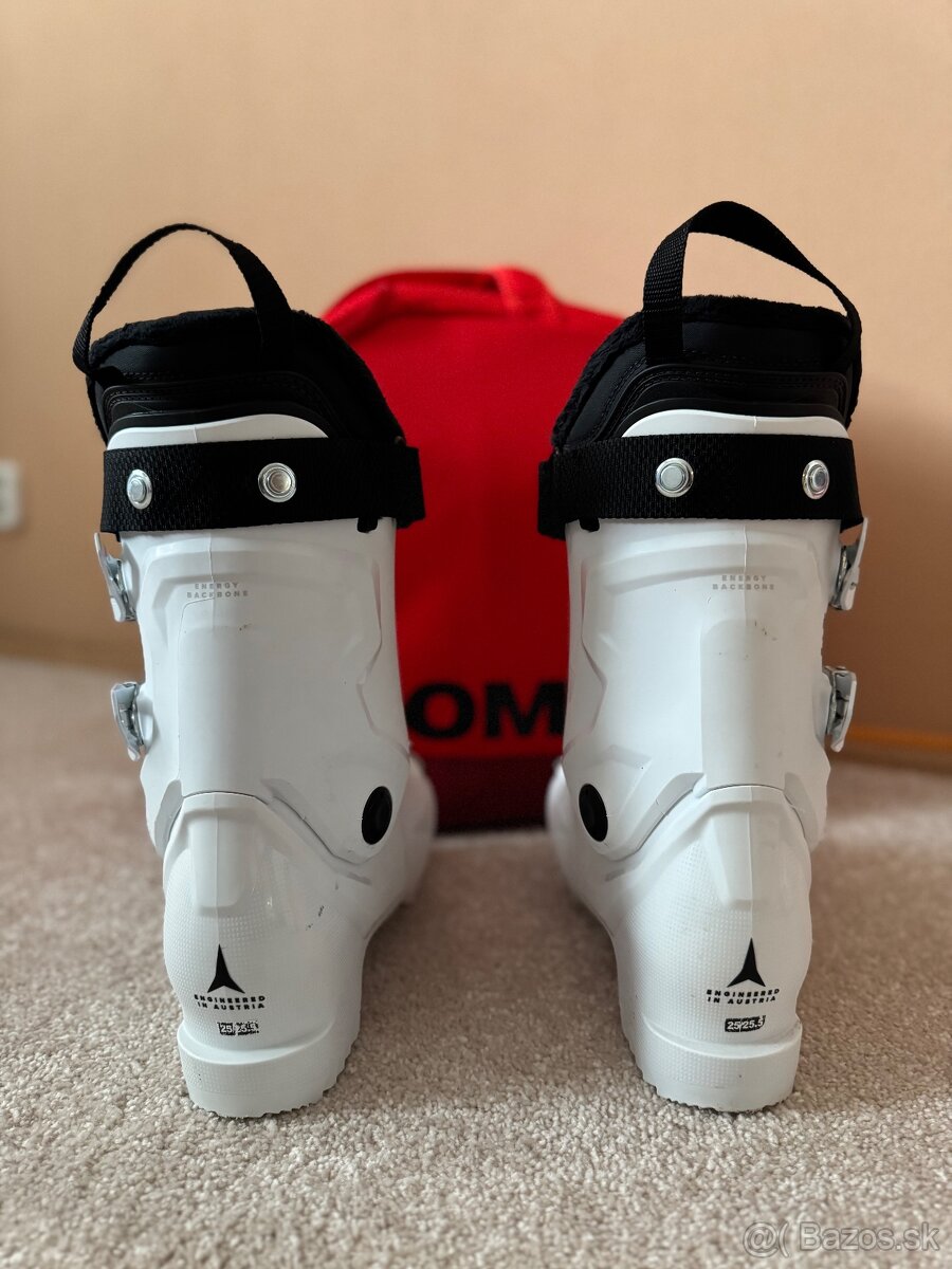 Predám KOMPLETNÚ lyžiarsku výbavu ATOMIC + LEKI - 7