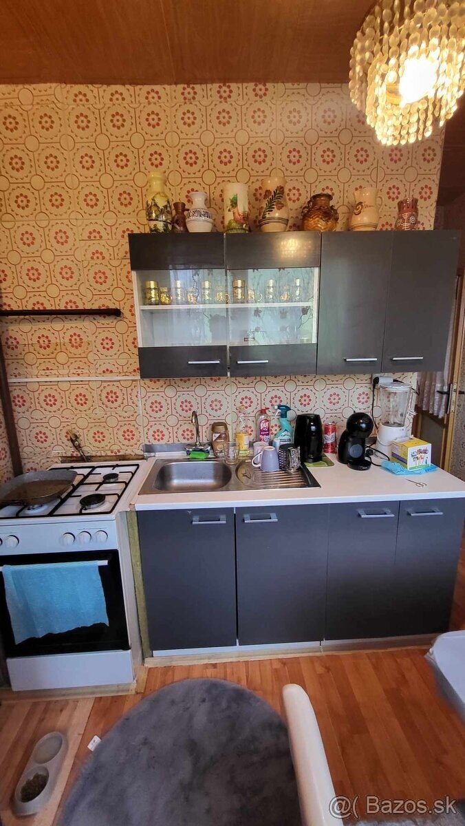 Na predaj 3 izbový byt Levice Výhodne - 7