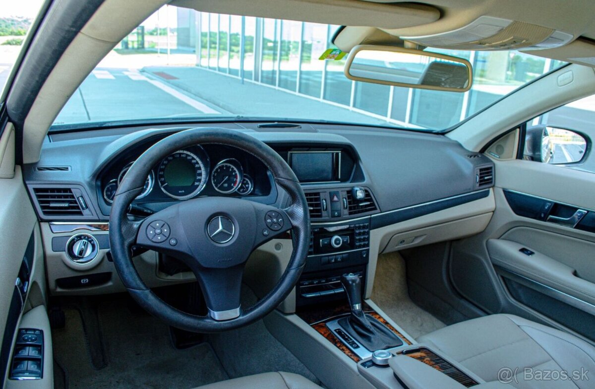 Mercedes-Benz E trieda Kupé 350 CGI Blue - 7