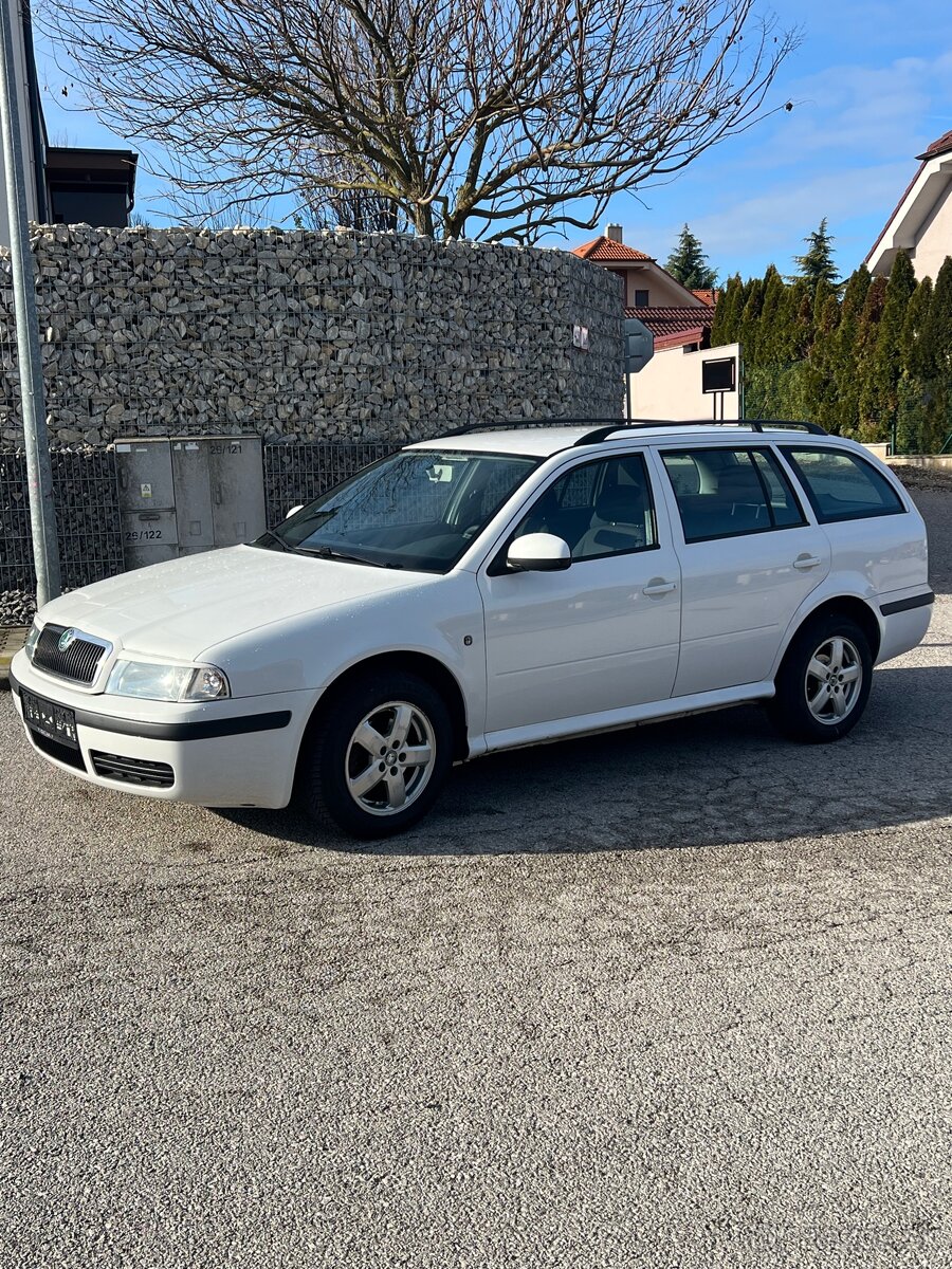Škoda Octavia 1.9TDi 74kW r2010 - 7