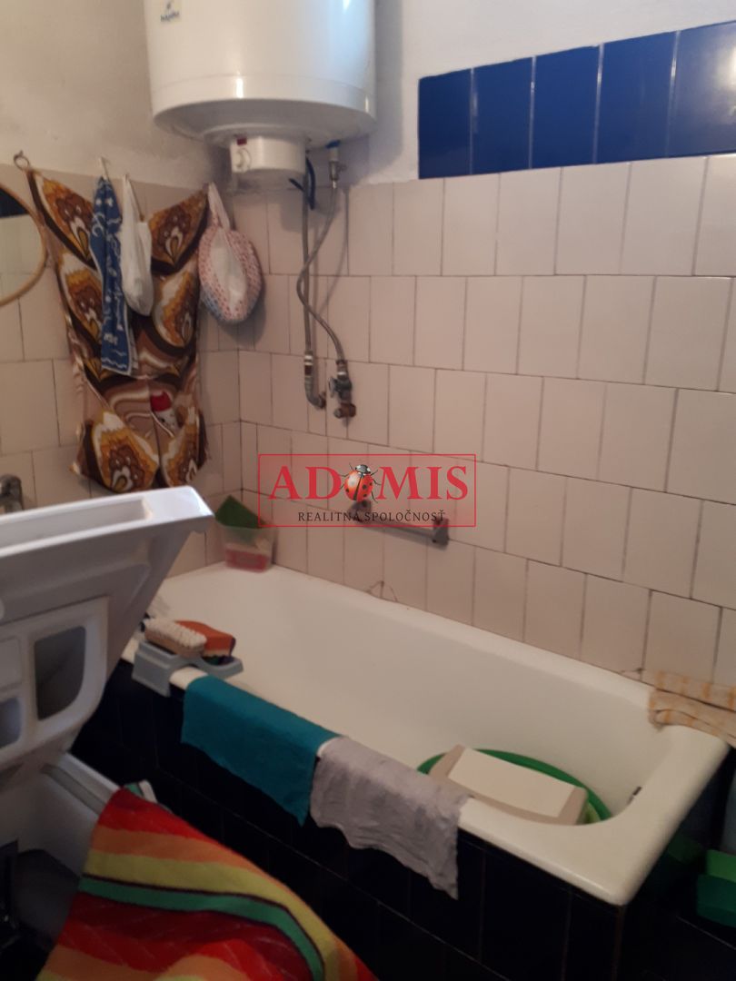 ponúkame na predaj rodinný dom, obec Hidvégardó - 7