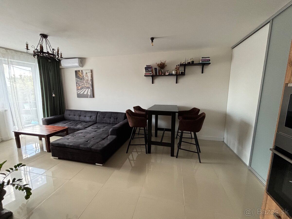 Prenájom moderného 2-izbového bytu - 7