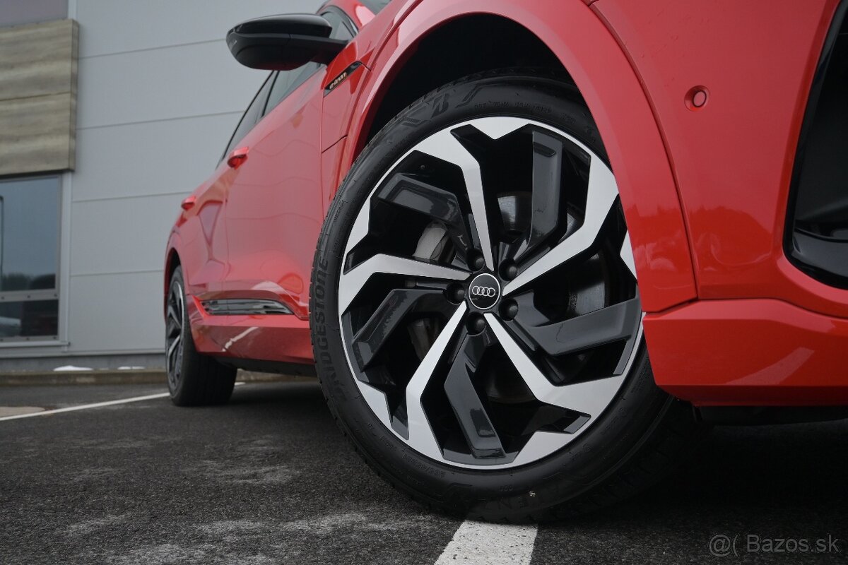 Audi E-tron 55 quattro S line - 7