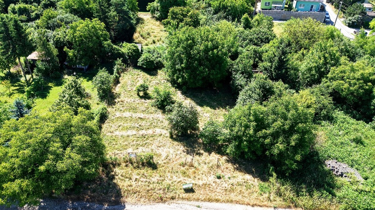 PREDAJ- POZEMOK DRÁŽOVCE - 7