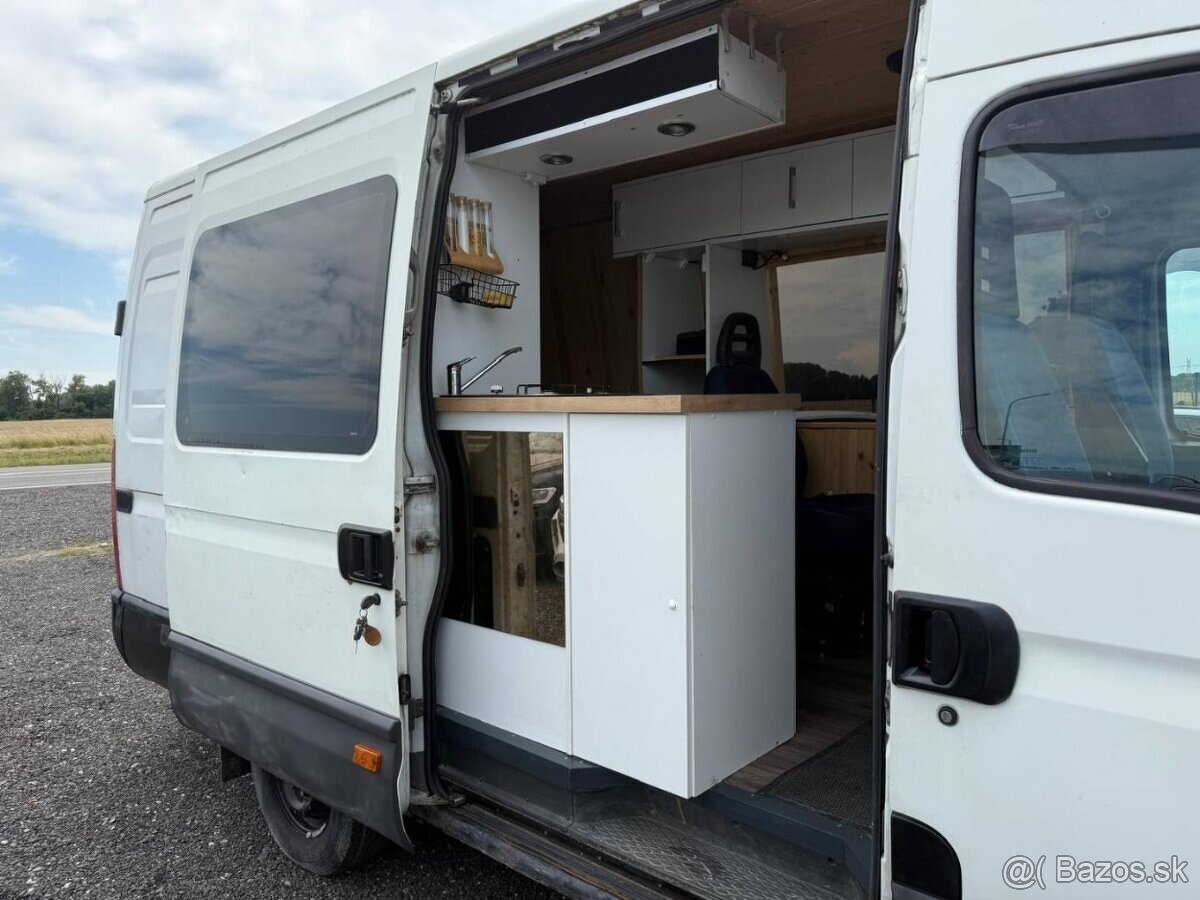 Iveco Daily 2,8D Karavanová prestavba - 7