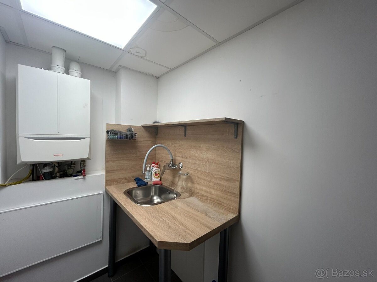Nájom Kancelársky priestor, Bratislavská , Trenčín - 7