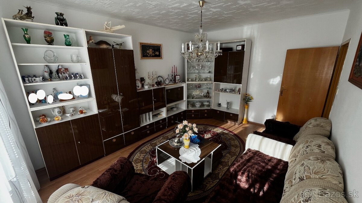 Predaj: 4 izbový priestranný byt s vlastným kúrením - 7