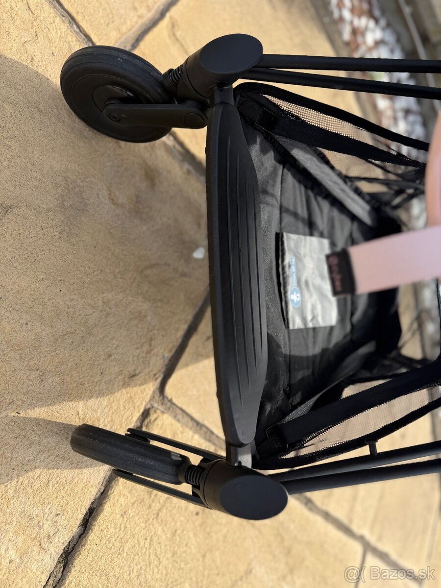 Cybex Coya Simply pink - 7