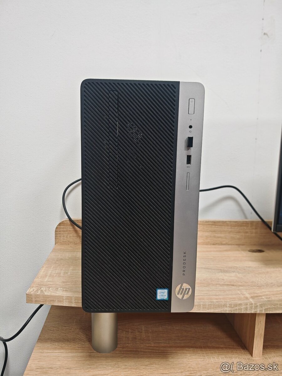 Rozpredám kanceláriu - 7