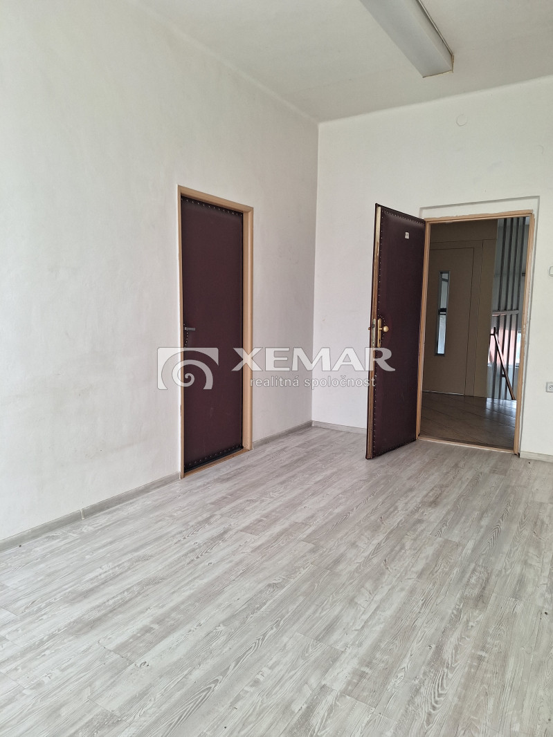 Administratívne priestory na prenájom Banská Bystrica - 7