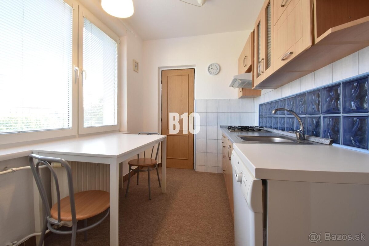 2 izbový byt, Hlinská - 7