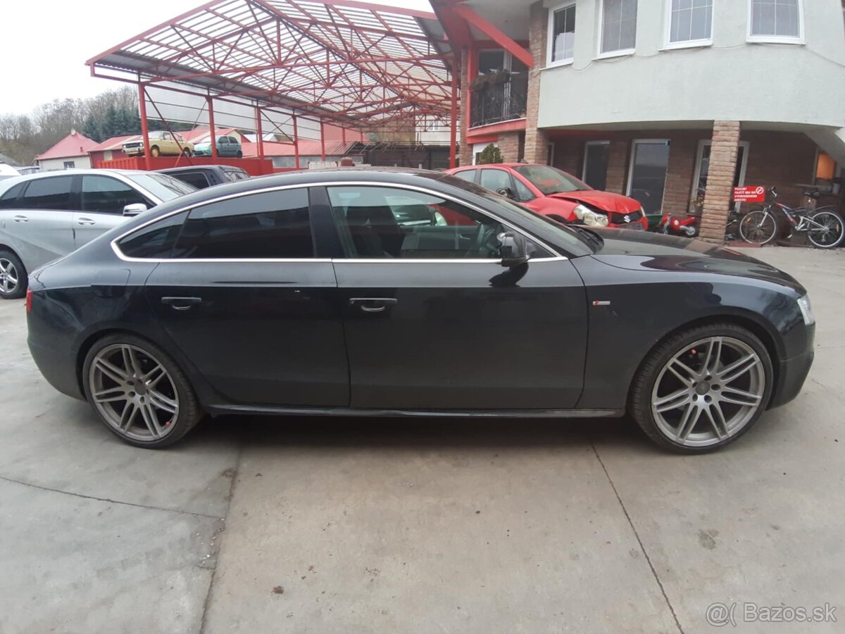 Audi A5 Quattro S-line 2.0TDI 130kW kód: CGLC 2012 - 7