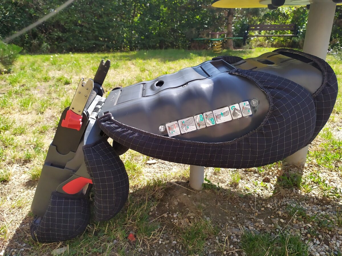 Autosedačka Britax Römer - 7