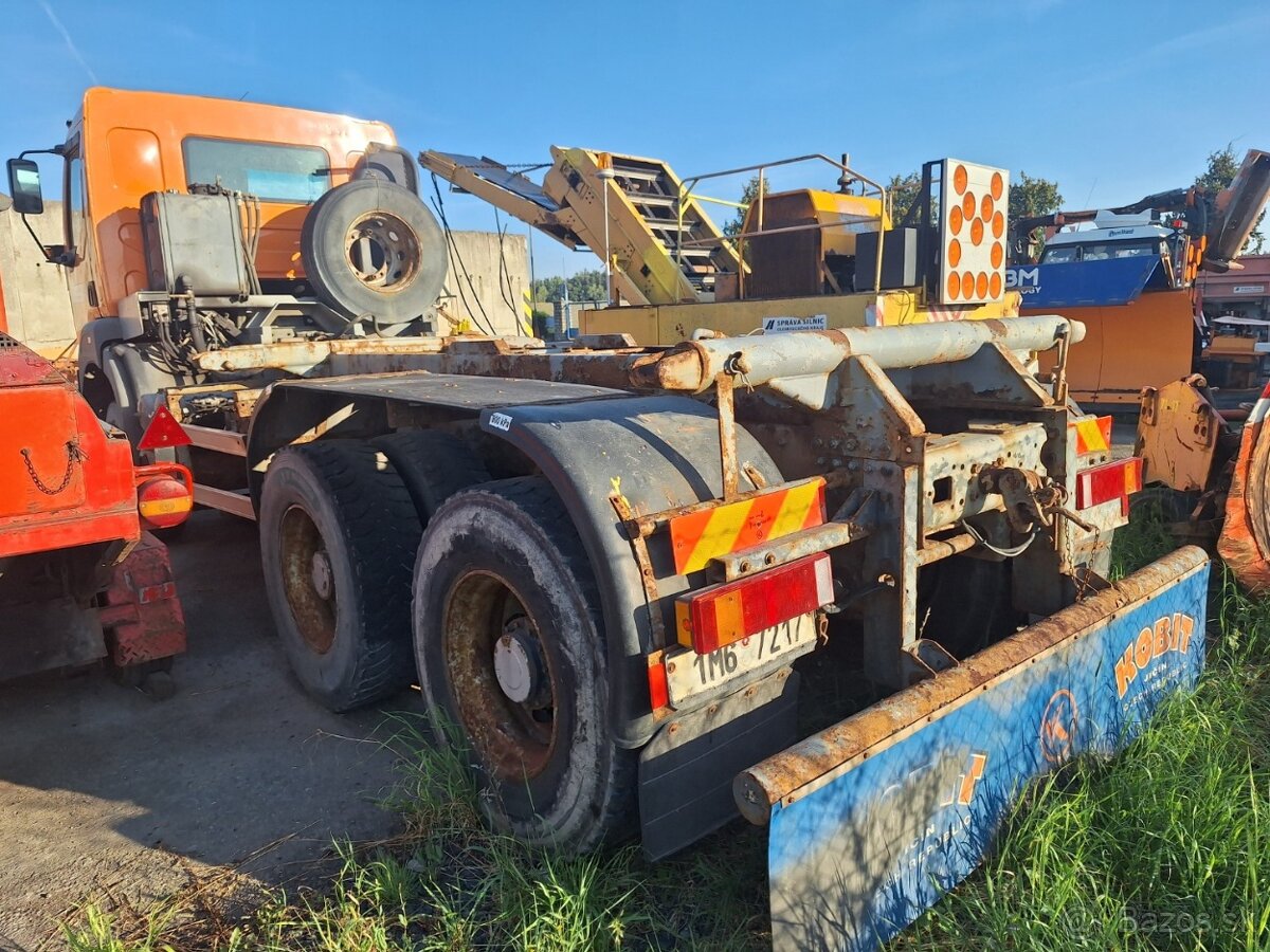 RENAULT KERAX 370.34 P 6X6 - 7