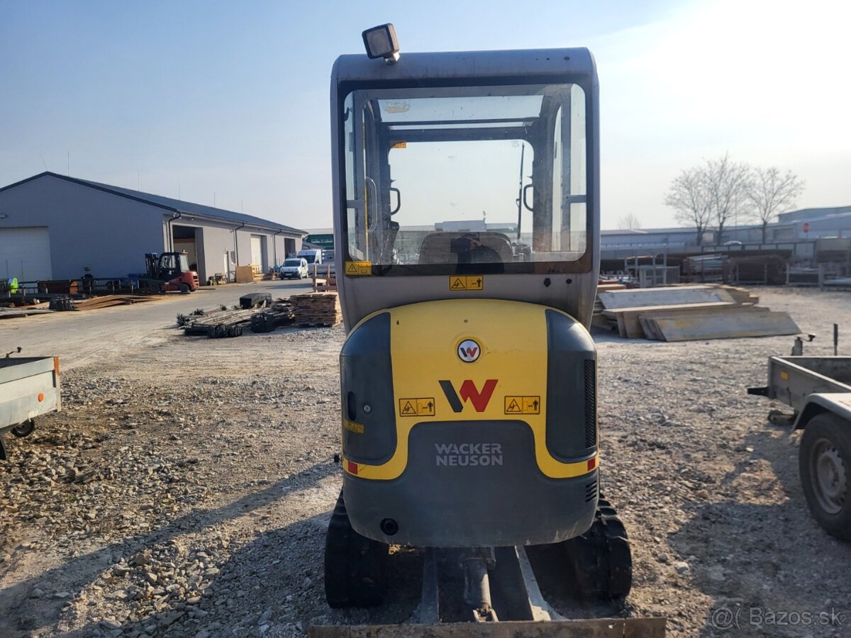 WACKER NEUSON ET 16 + AUTOCAR BR2 - 7