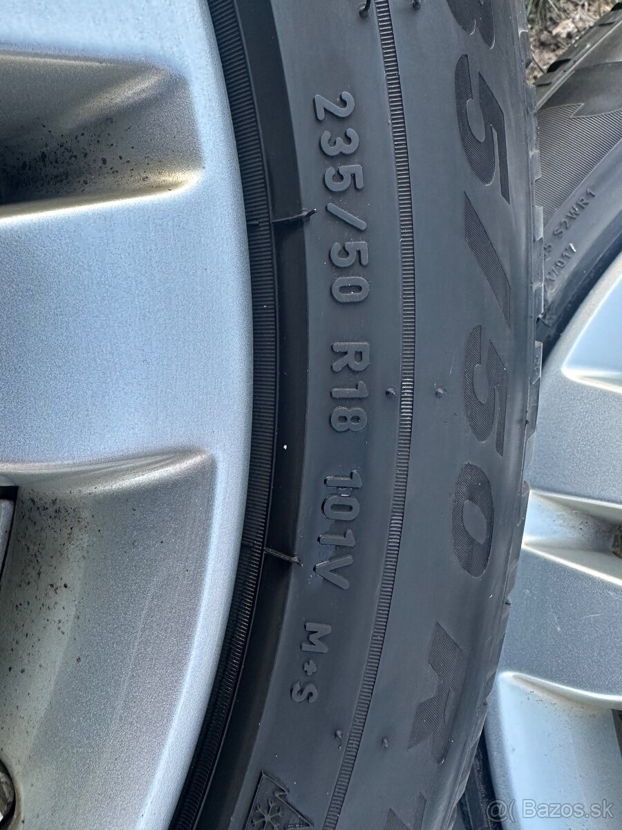 Mercedes benz GLA originál R18 - 7