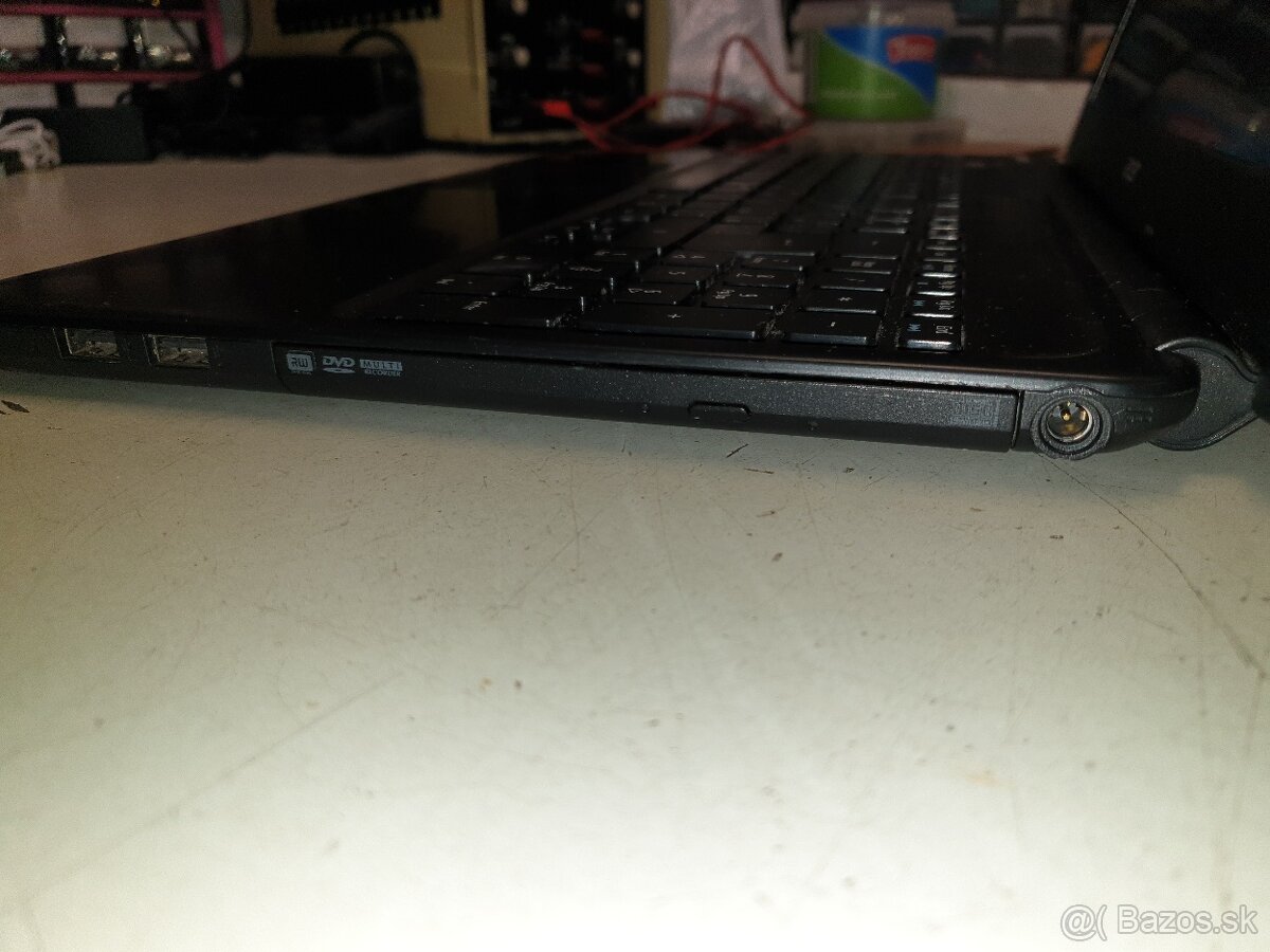 ACER - Quad Core - 7
