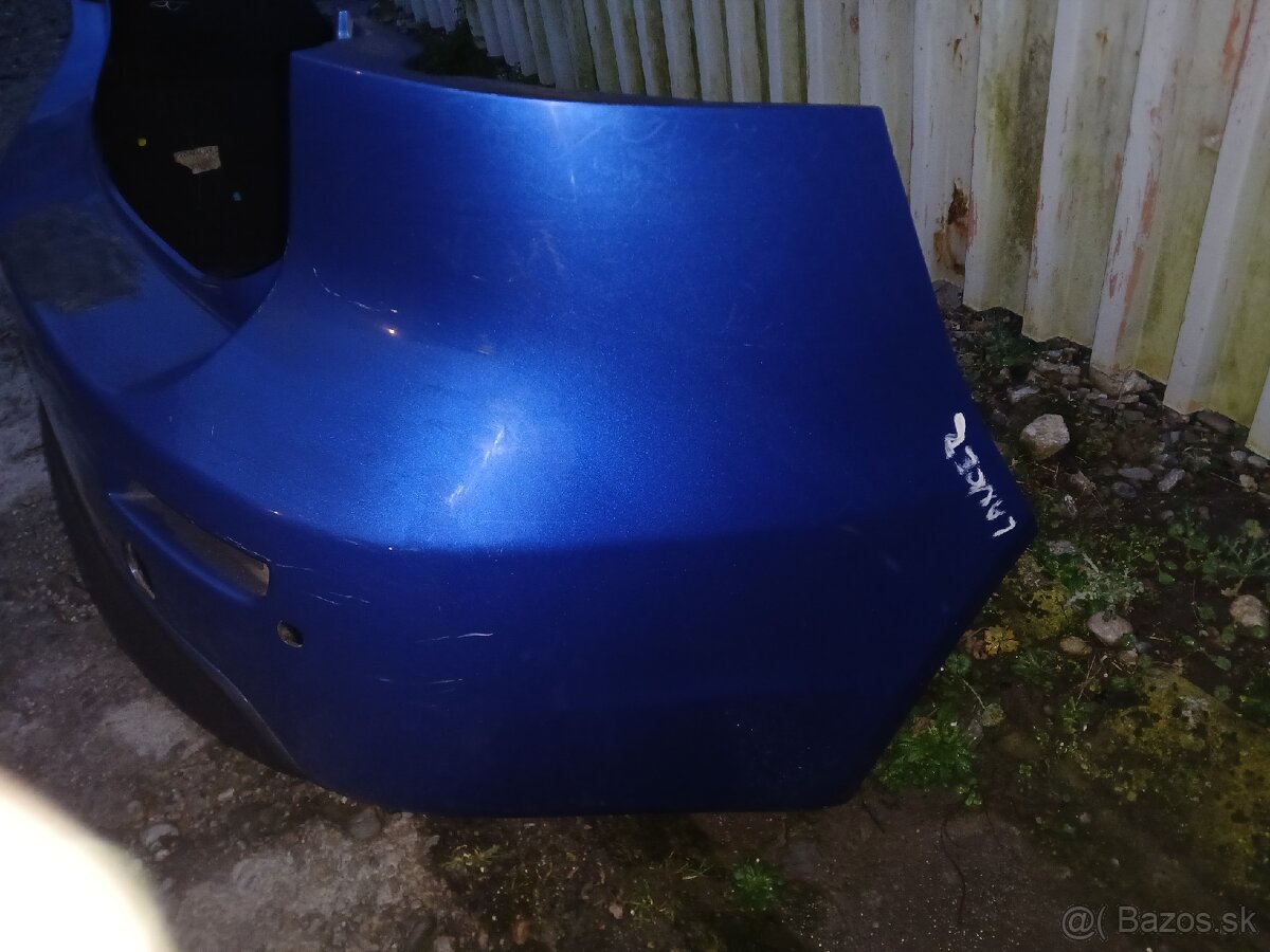 Mitsubishi Lancer - zadný nárazník - 7