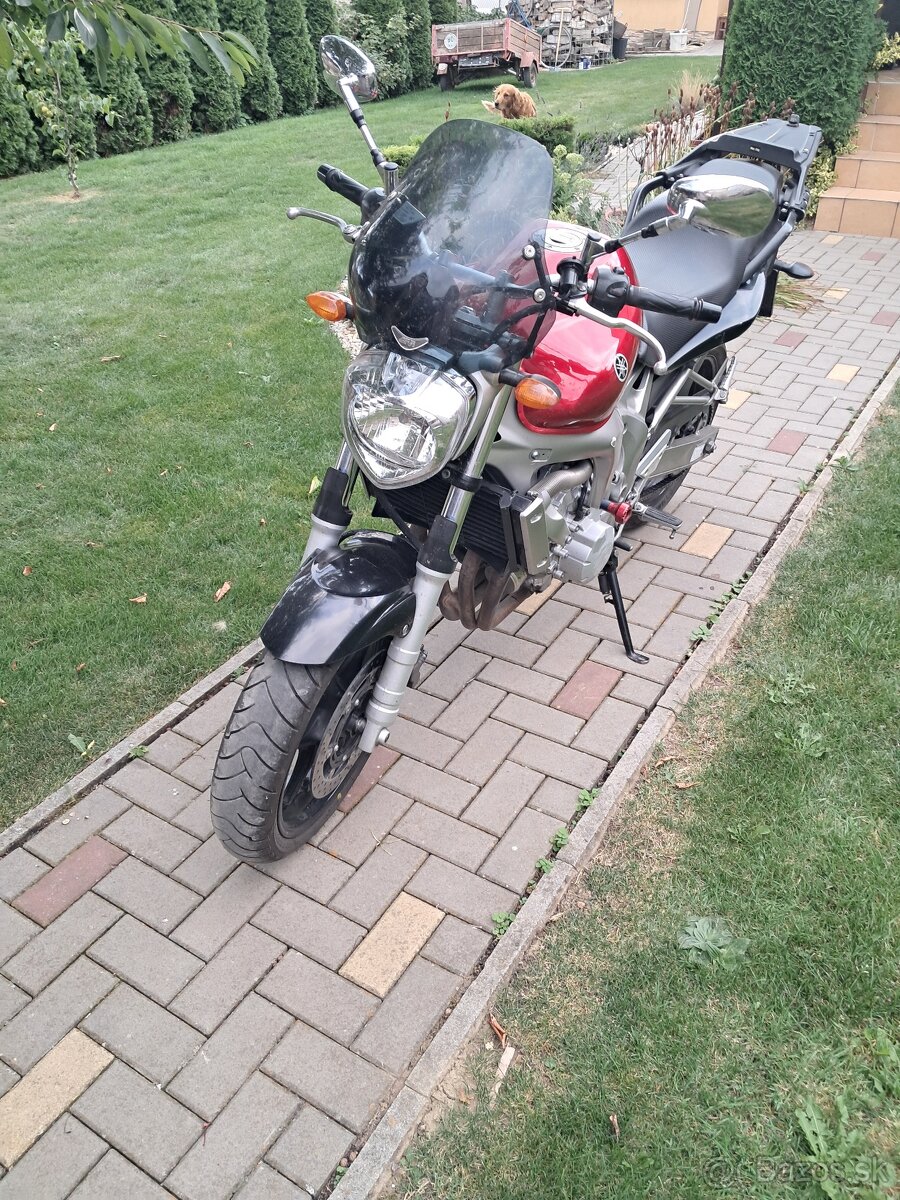 Yamaha - 7