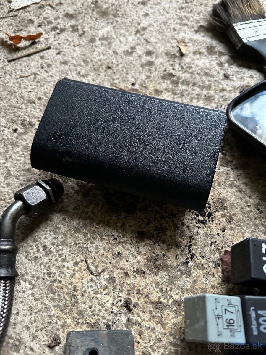 Náhradné diely Audi A4 - 7