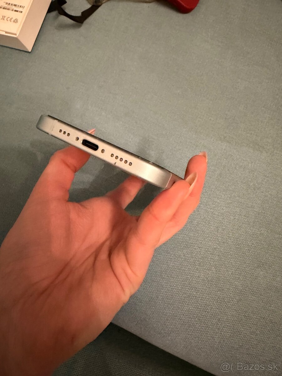Predám iPhone 15 v super stave - 7