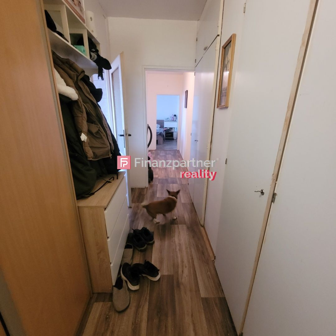 Ponúkame Vám na predaj 2 izbový byt v Nových Zámkoch - 7