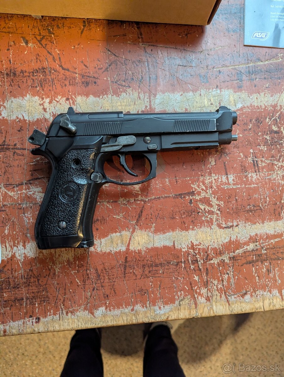 Airsoft set – 2× pištoľ, výbava, BB guličky - 7