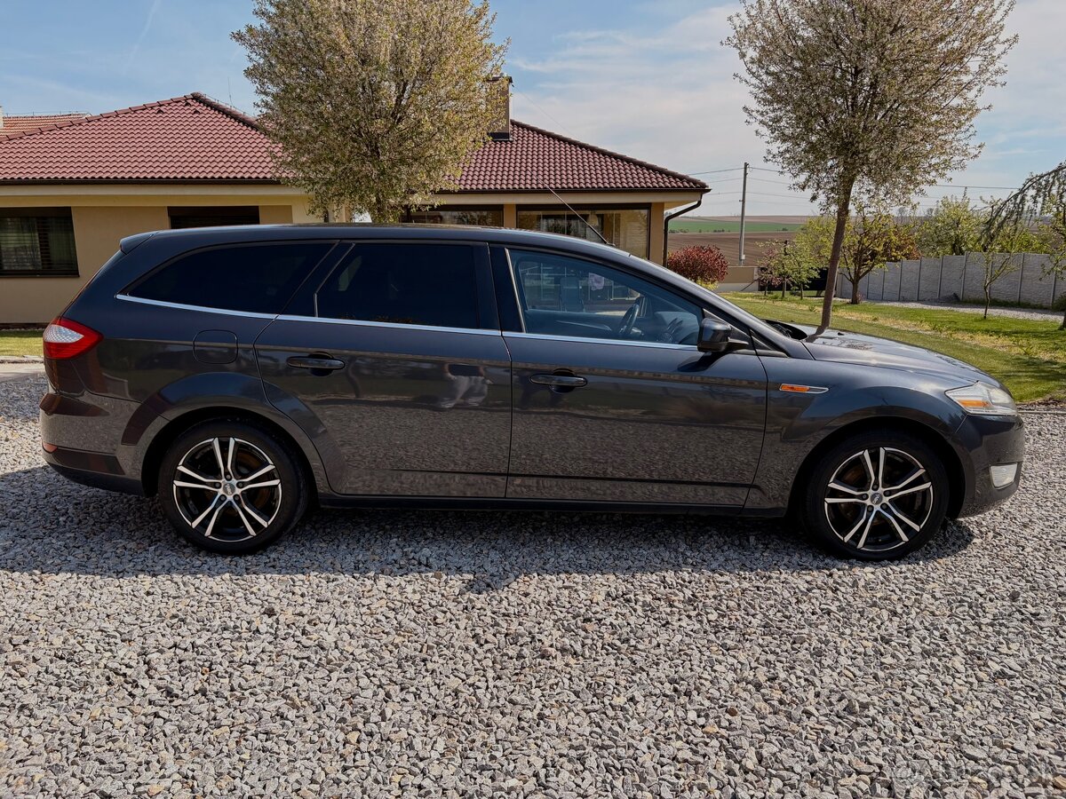 Ford Mondeo - 7