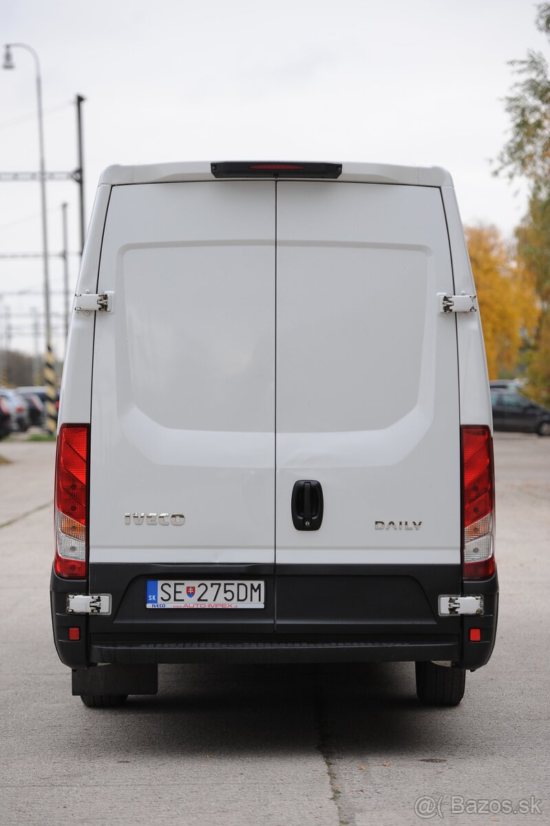 Predám IVECO DAILY 2020, 35S16, 2.3L, 156HP - 7